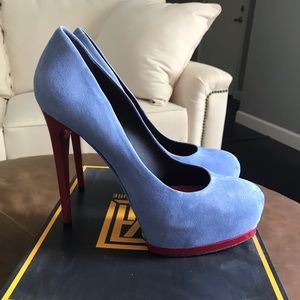 Pour La Victoire “Zimmer” heels
